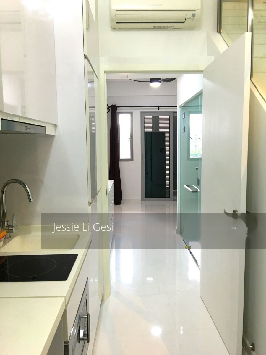 # 1 Loft (D14), Apartment #141393082